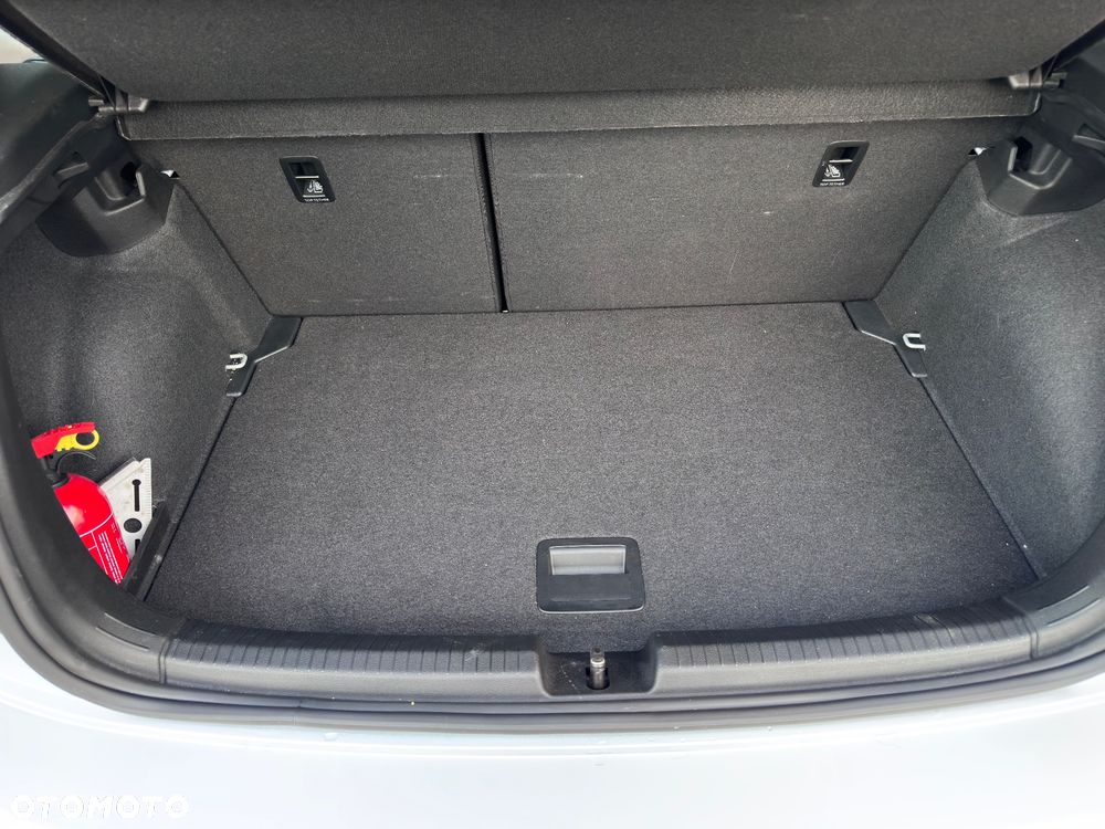 Volkswagen Polo 1.0 TSI OPF DSG R-Line - 30