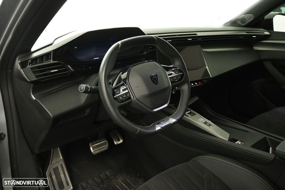 Peugeot 308 1.2 PureTech GT EAT8 - 6