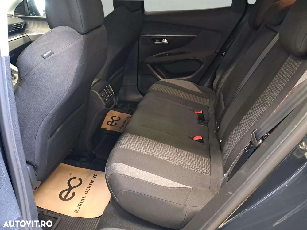 Peugeot 3008 1.5 BlueHDI 130 S&S BVM6 Active - 11