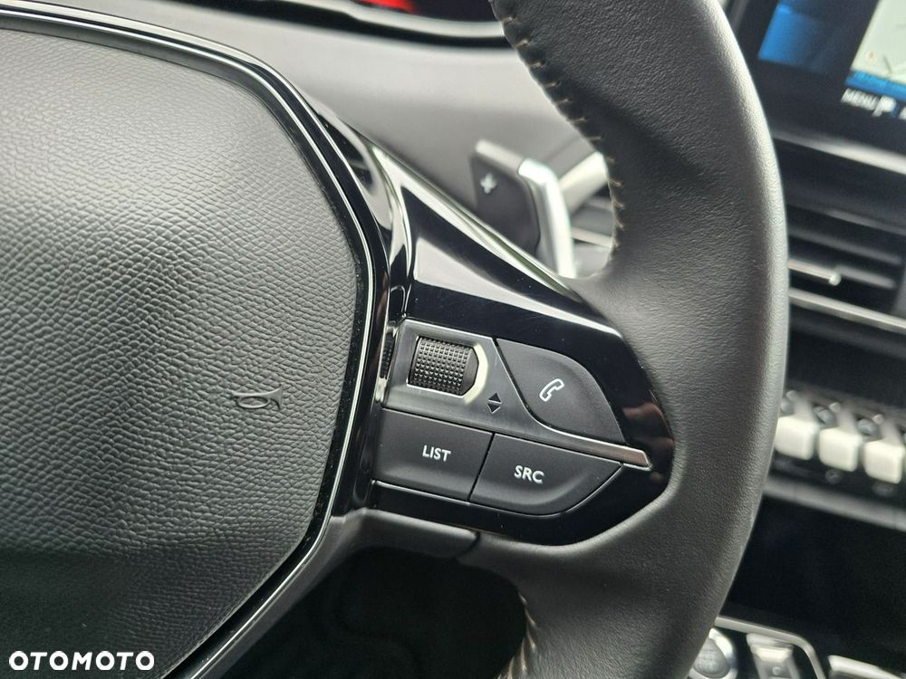Peugeot 3008 PureTech 130 Stop & Start GPF EAT8 Allure Pack - 18