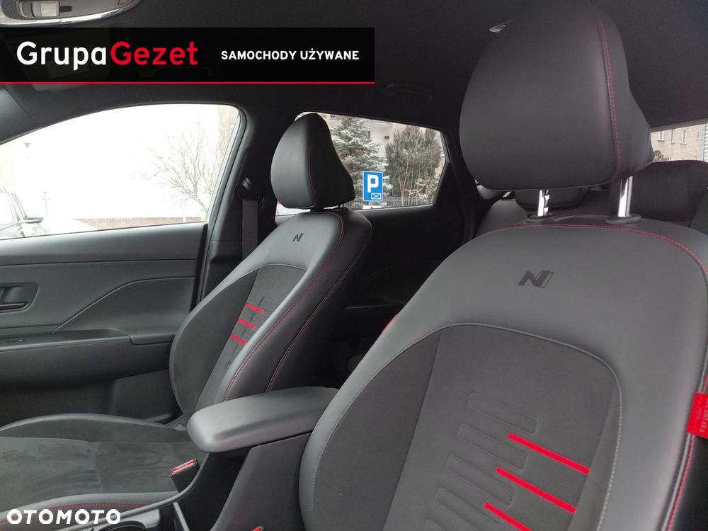 Hyundai Kona - 11