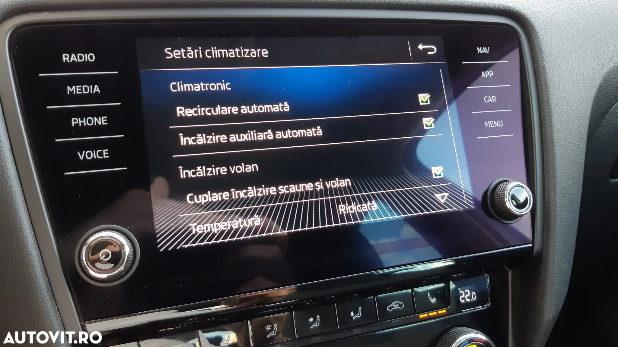 Skoda Octavia 2.0 TDI (Green tec) DSG Style - 28