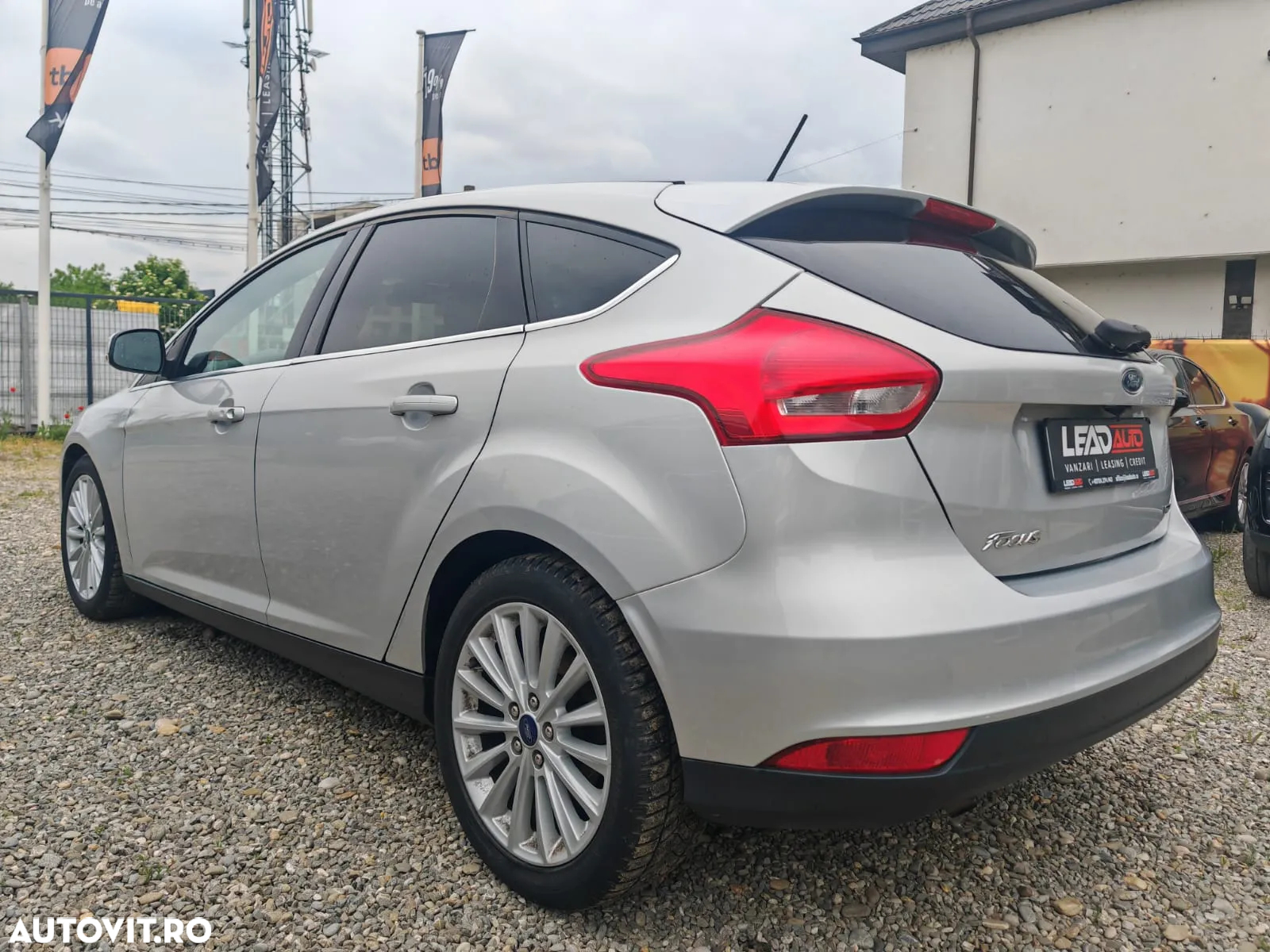Ford Focus 1.0 EcoBoost Titanium - 4