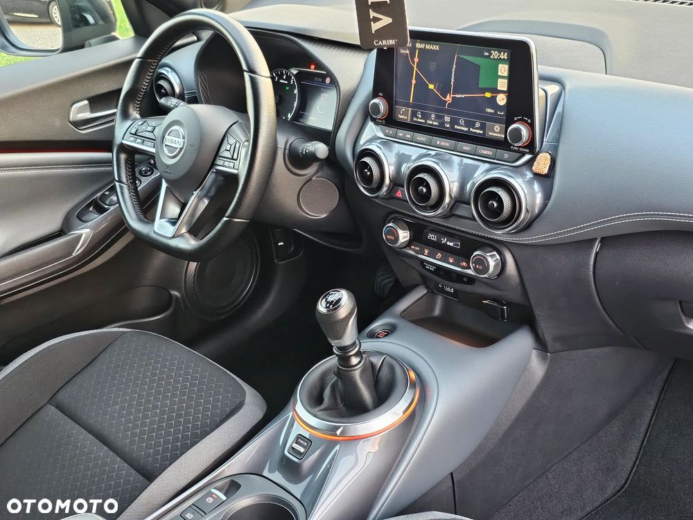 Nissan Juke DIG-T 117 Tekna - 17