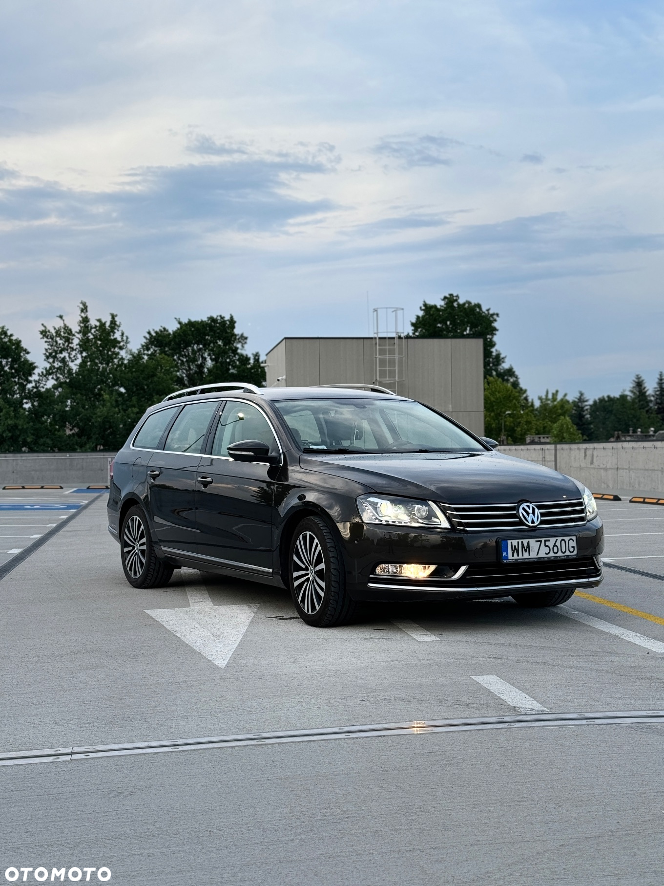 Volkswagen Passat 2.0 TDI 4Mot Highline DSG - 2
