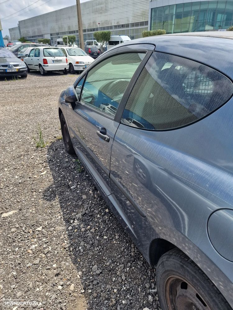 Peugeot 207 1.4 HDi Urban - 4
