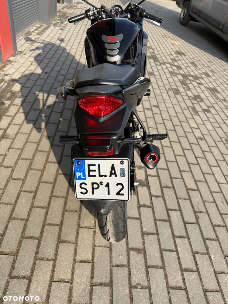 Honda CBR - 18