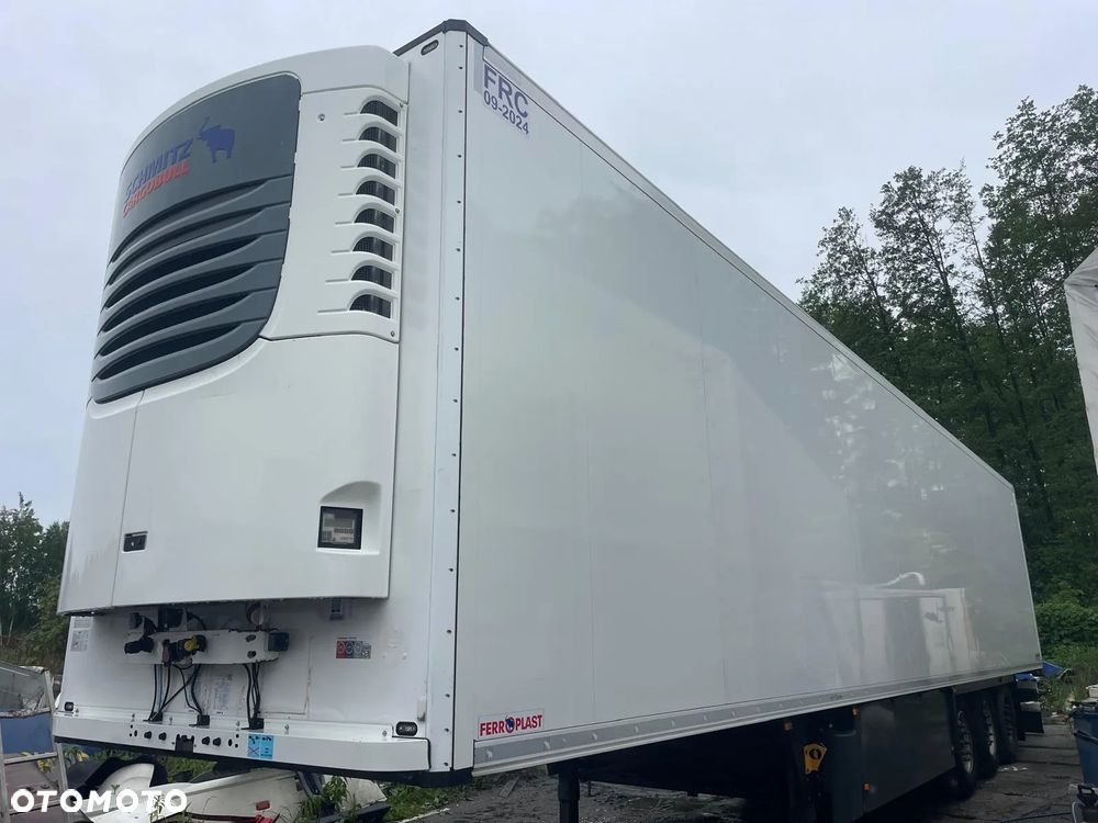Schmitz Cargobull - 3