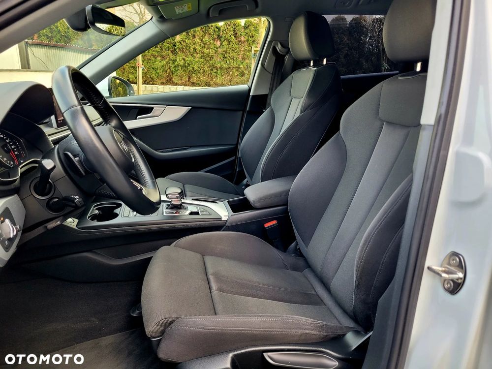 Audi A4 Avant 45 TFSI quattro S tronic - 20