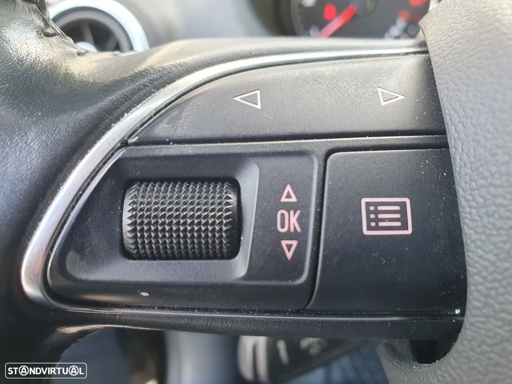 Audi A3 Sportback 1.6 TDI Attraction Ultra - 20