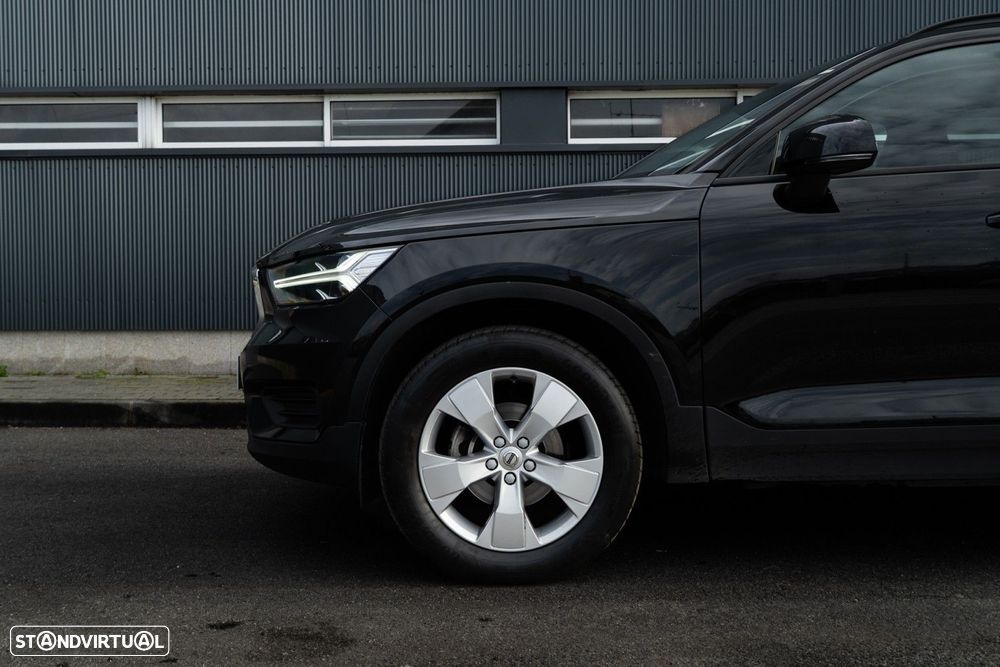 Volvo XC 40 1.5 T3 Tech Edition - 17