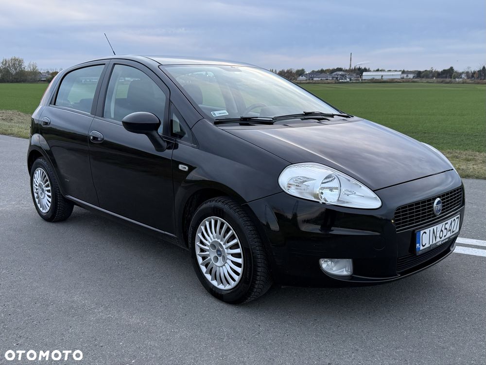 Fiat Grande Punto 2006 photo 4