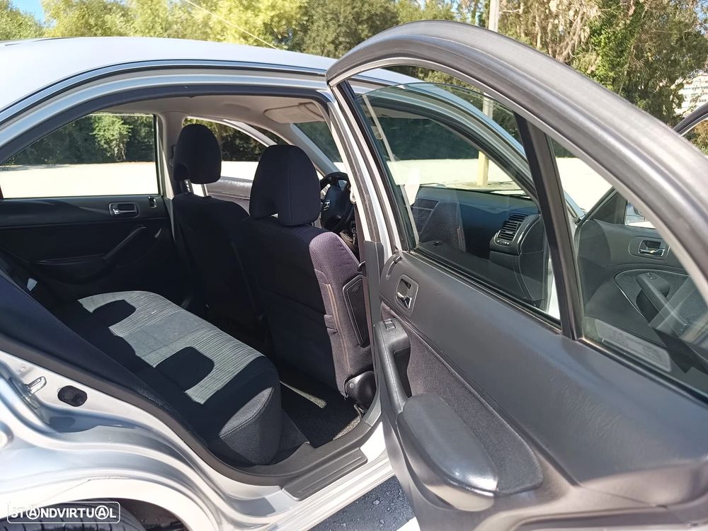 Honda Civic 1.3 IMA - 11