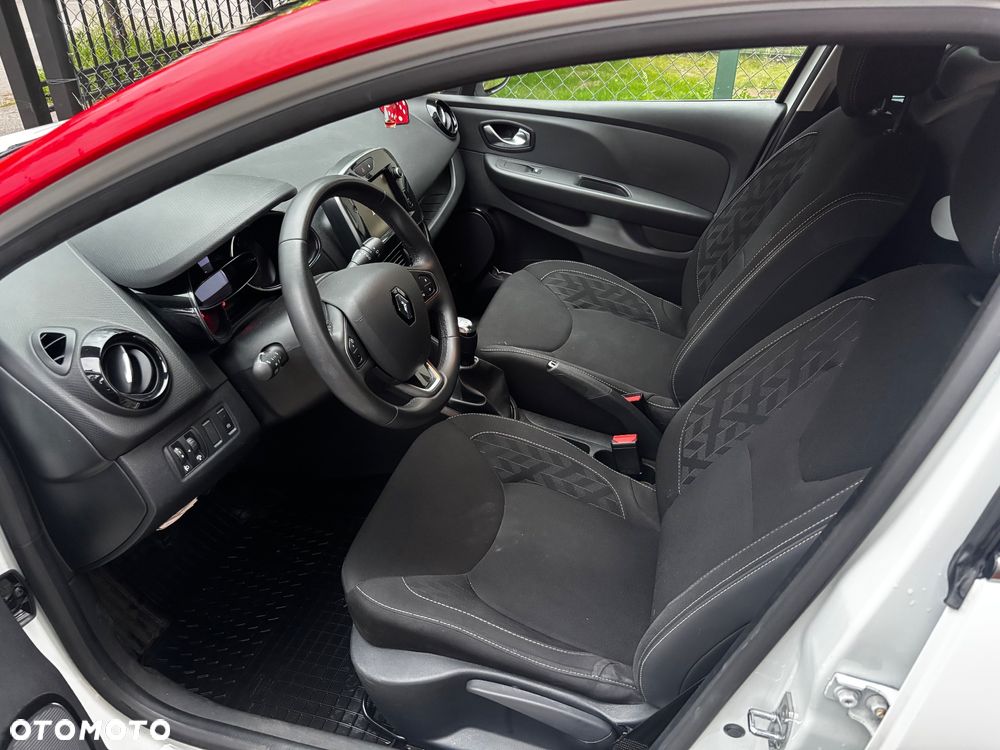 Renault Clio 0.9 TCe Limited - 15