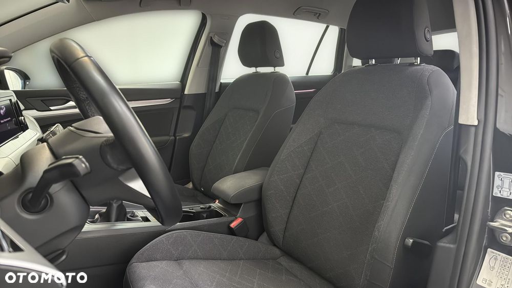 Volkswagen Golf 2.0 TDI Life - 12