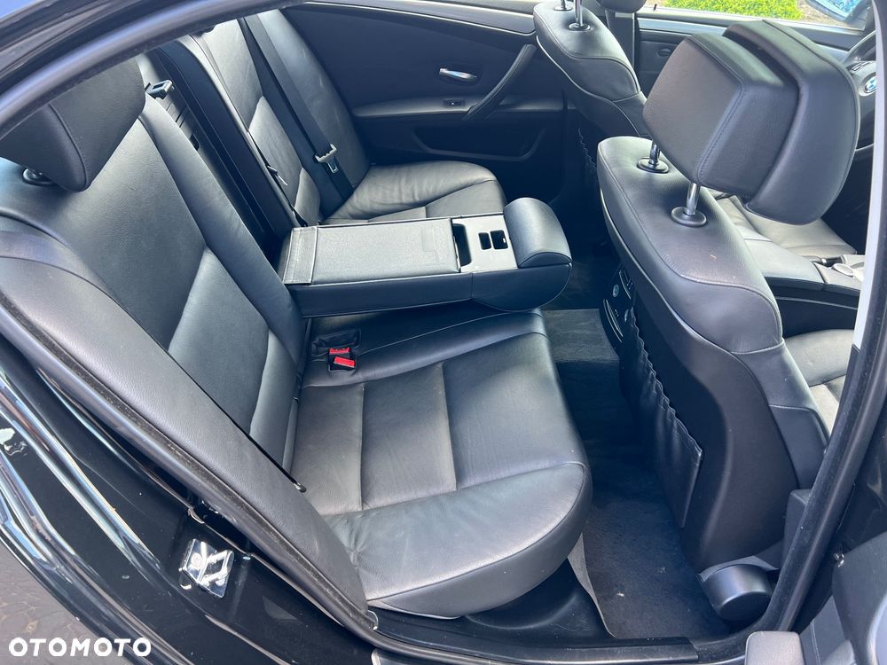 BMW Seria 5 - 25