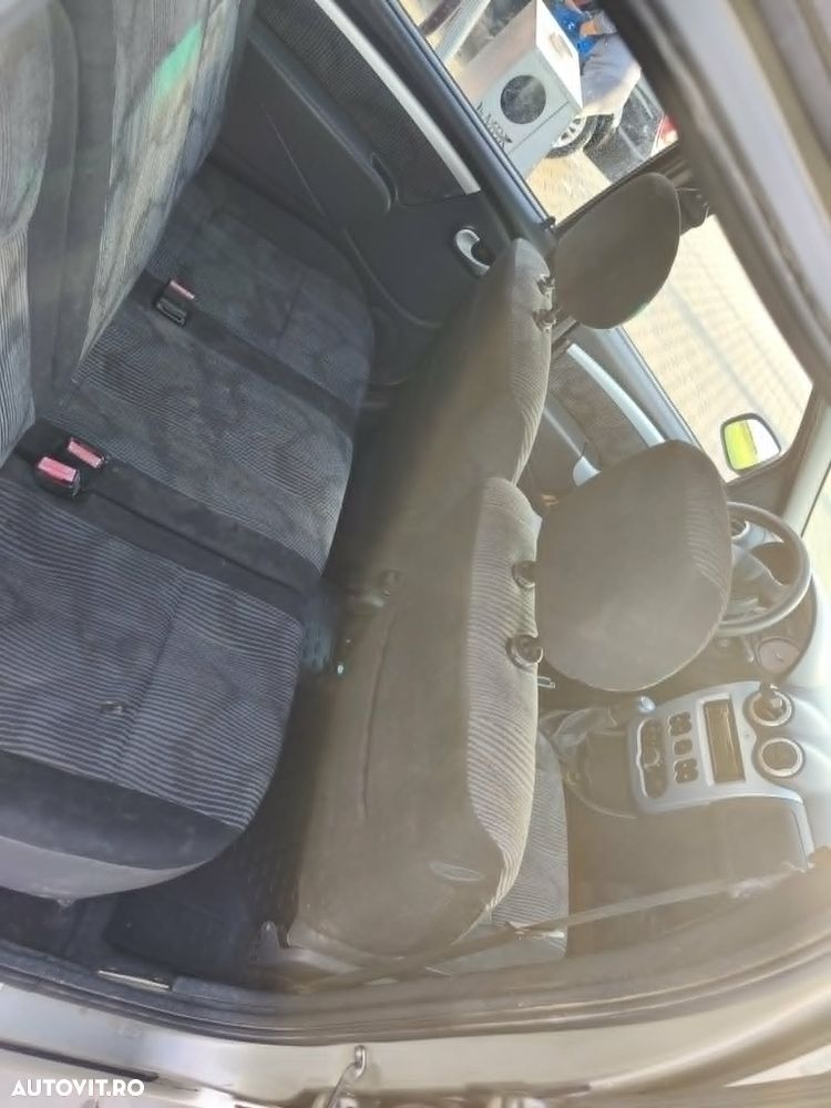DACIA Logan 2010 — imagine 8