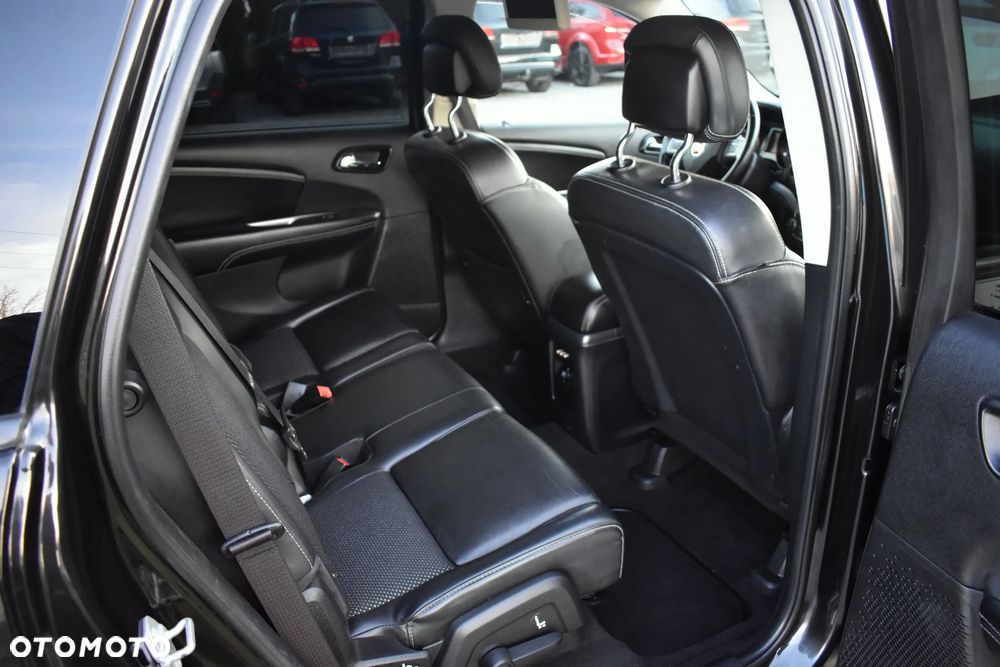 Fiat Freemont 2.0 Multijet 16V DPF Automatik Allrad Cross - 37