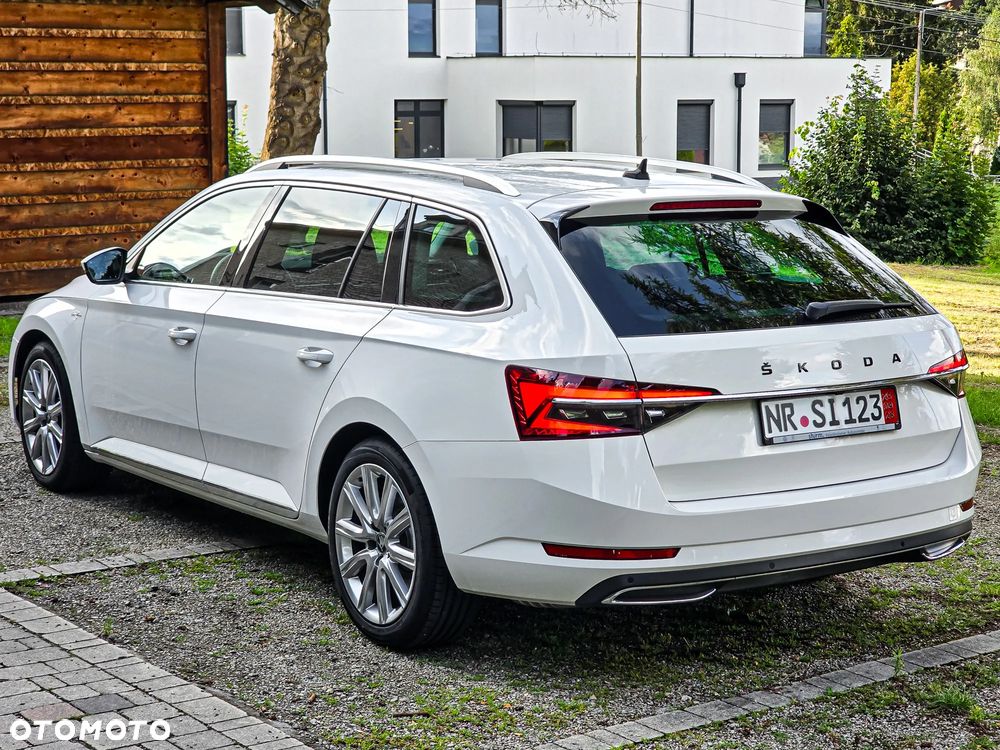 Skoda Superb 2.0 TDI 4x4 DSG L&K - 10