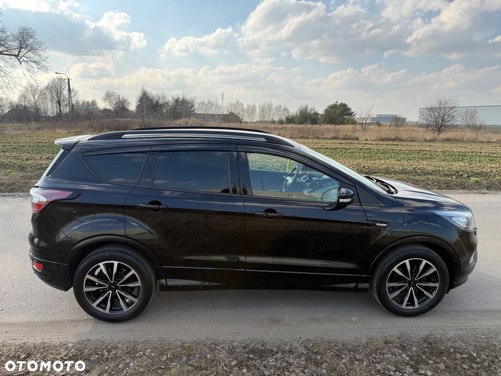 Ford Kuga 1.5 EcoBoost 2x4 ST-Line - 7