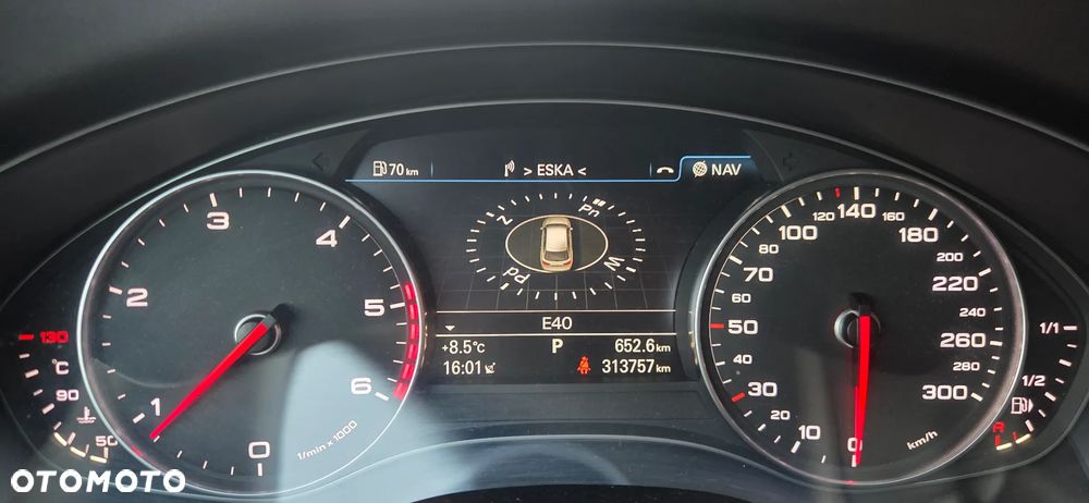 Audi A6 Avant 2012 photo 5
