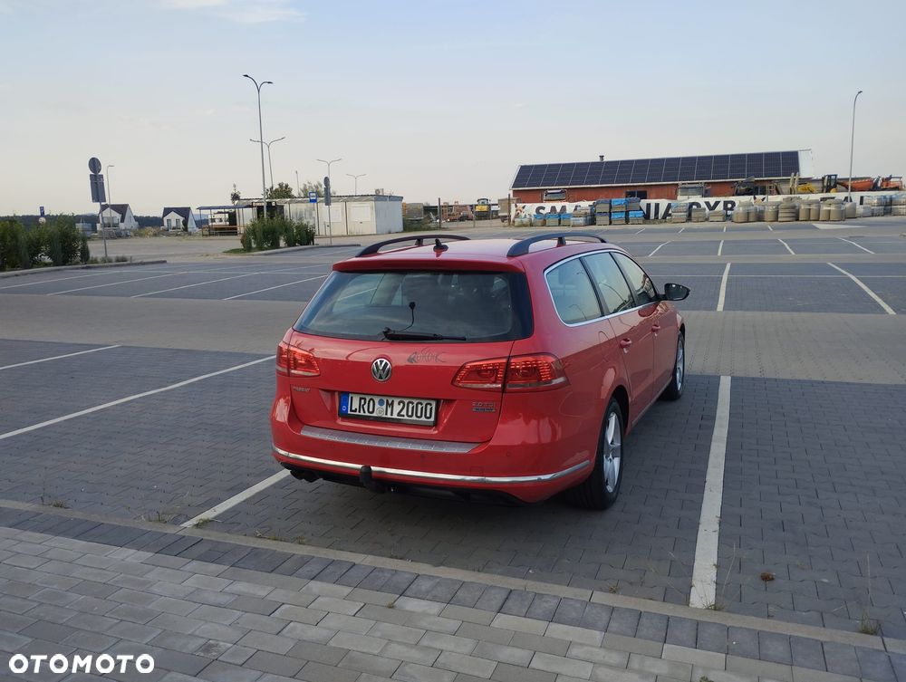Volkswagen Passat 2.0 Blue TDI SCR Comfortline - 11