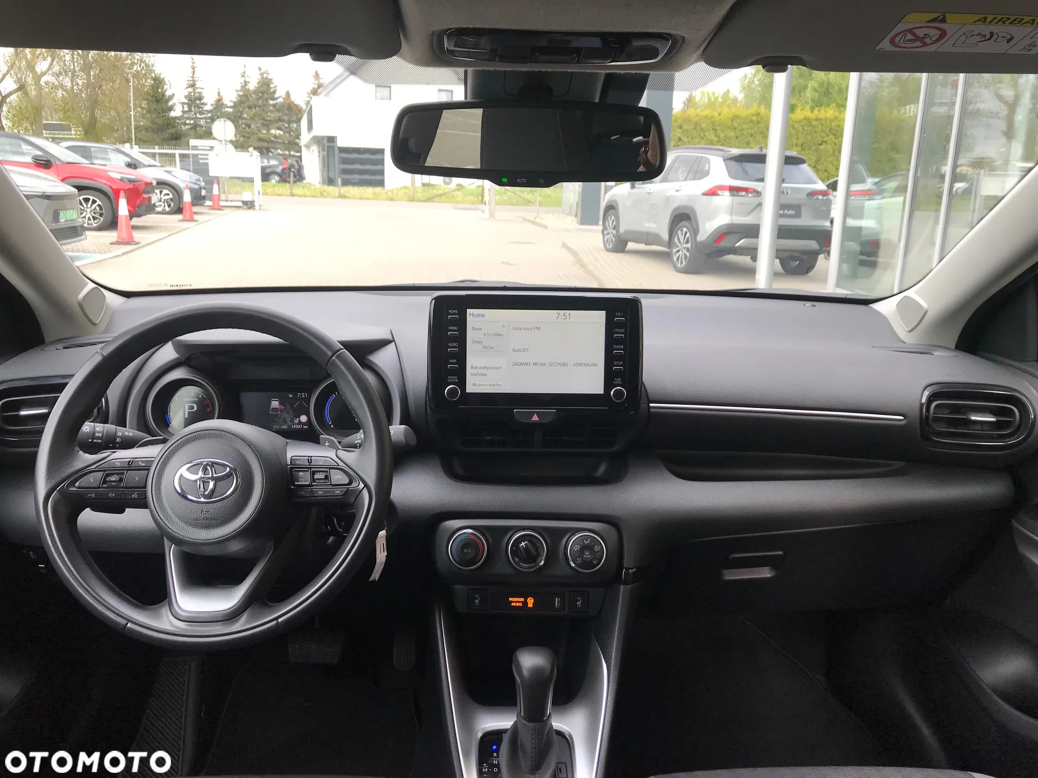 Toyota Yaris 1.5 Comfort CVT - 19