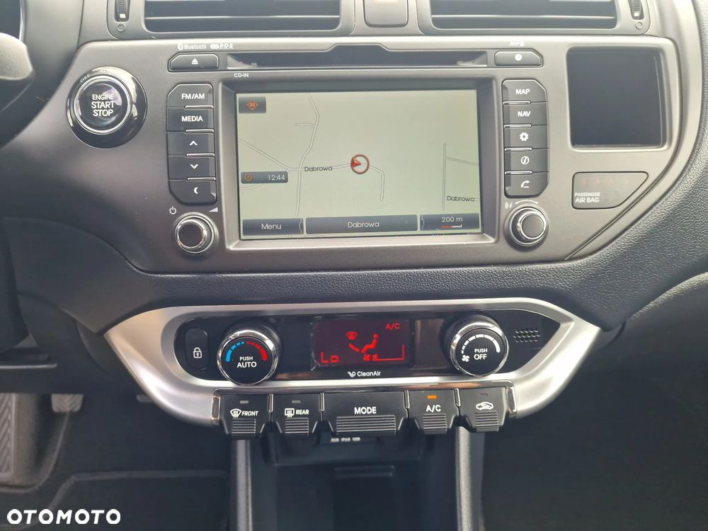 Kia Rio - 17