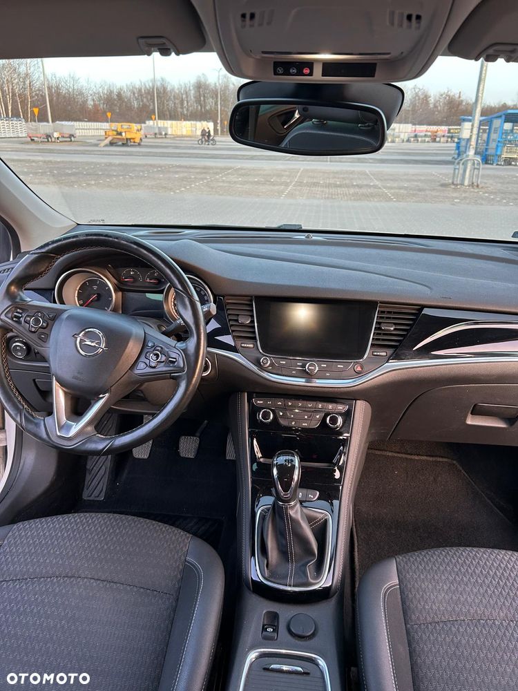 Opel Astra 1.6 CDTI Cosmo - 20