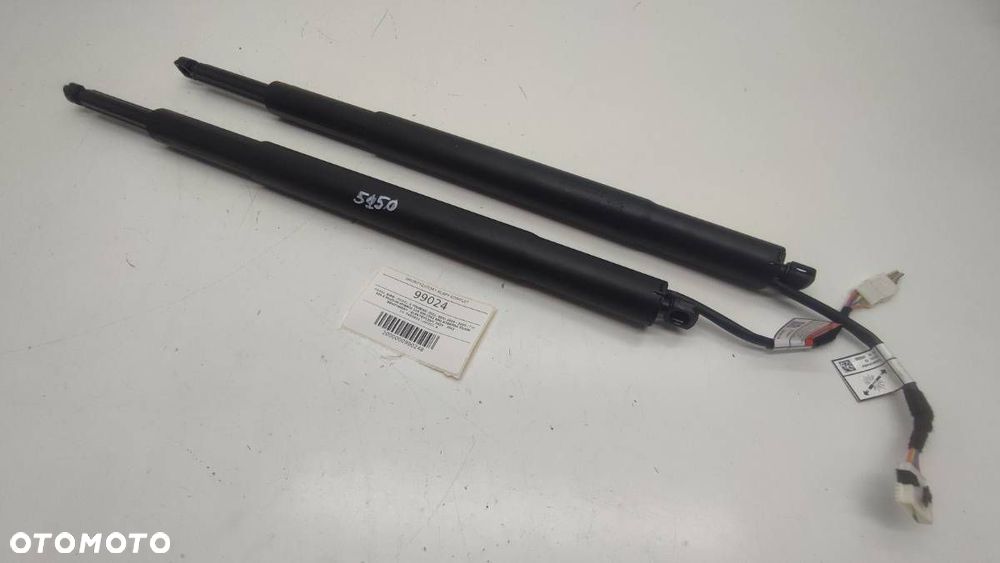 AMORTYZATORY KLAPY KOMPLET 7453413 BMW G21 - 2