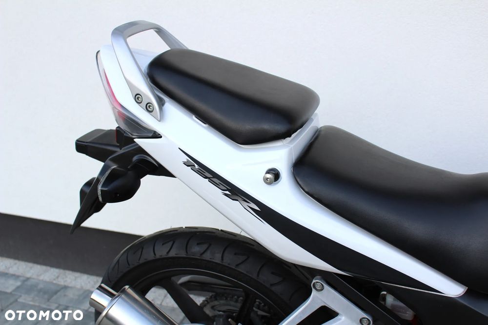 Honda CBR - 17