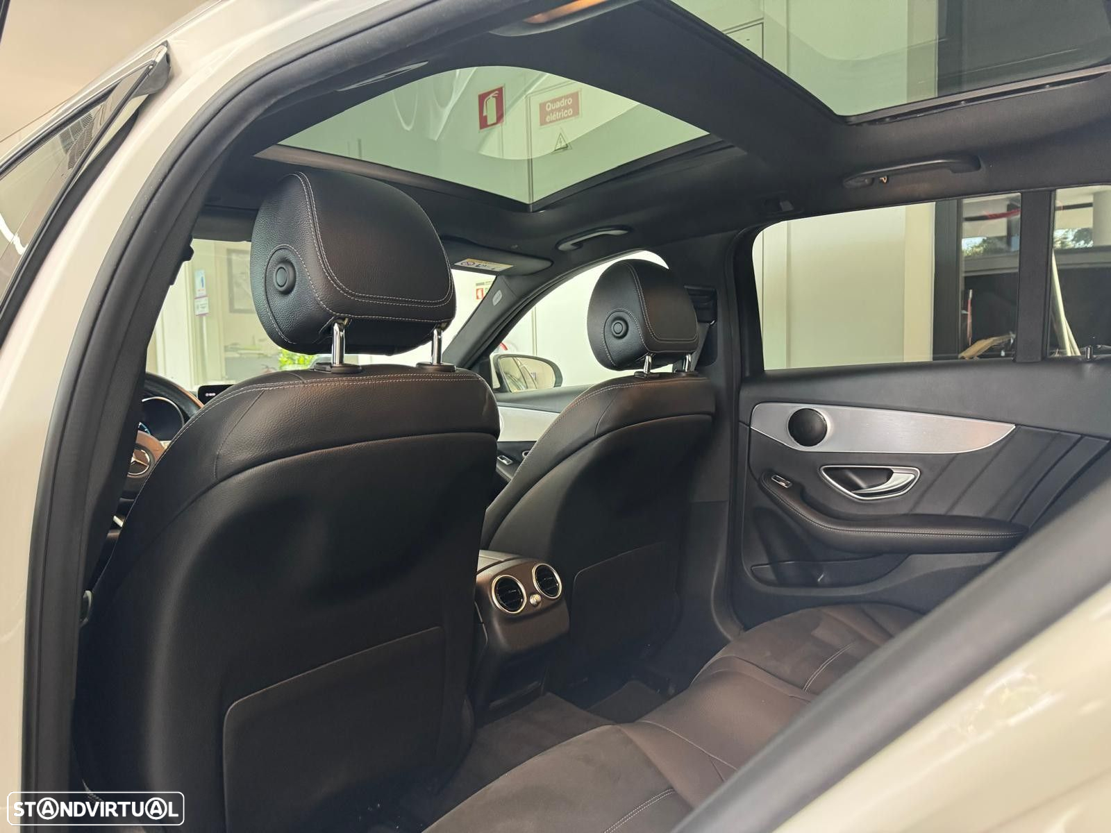 Mercedes-Benz C 220 d AMG Line - 11