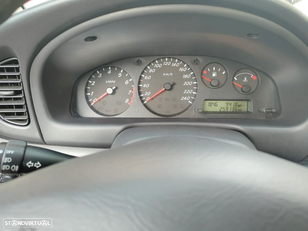 Nissan Almera 1.8 Luxury ABS+AC - 5