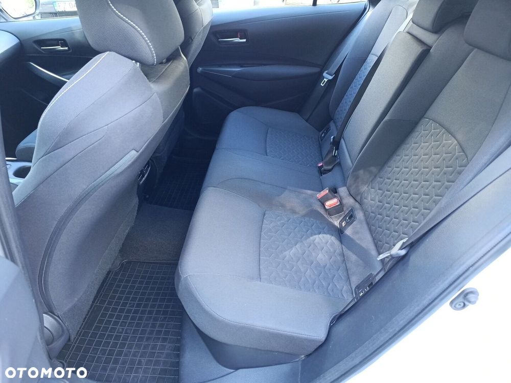 Toyota Corolla 1.8 Hybrid Comfort - 21
