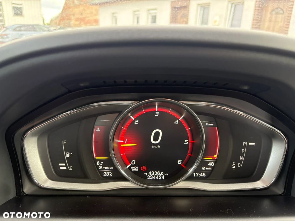 Volvo XC 60 D4 Drive-E Kinetic - 21
