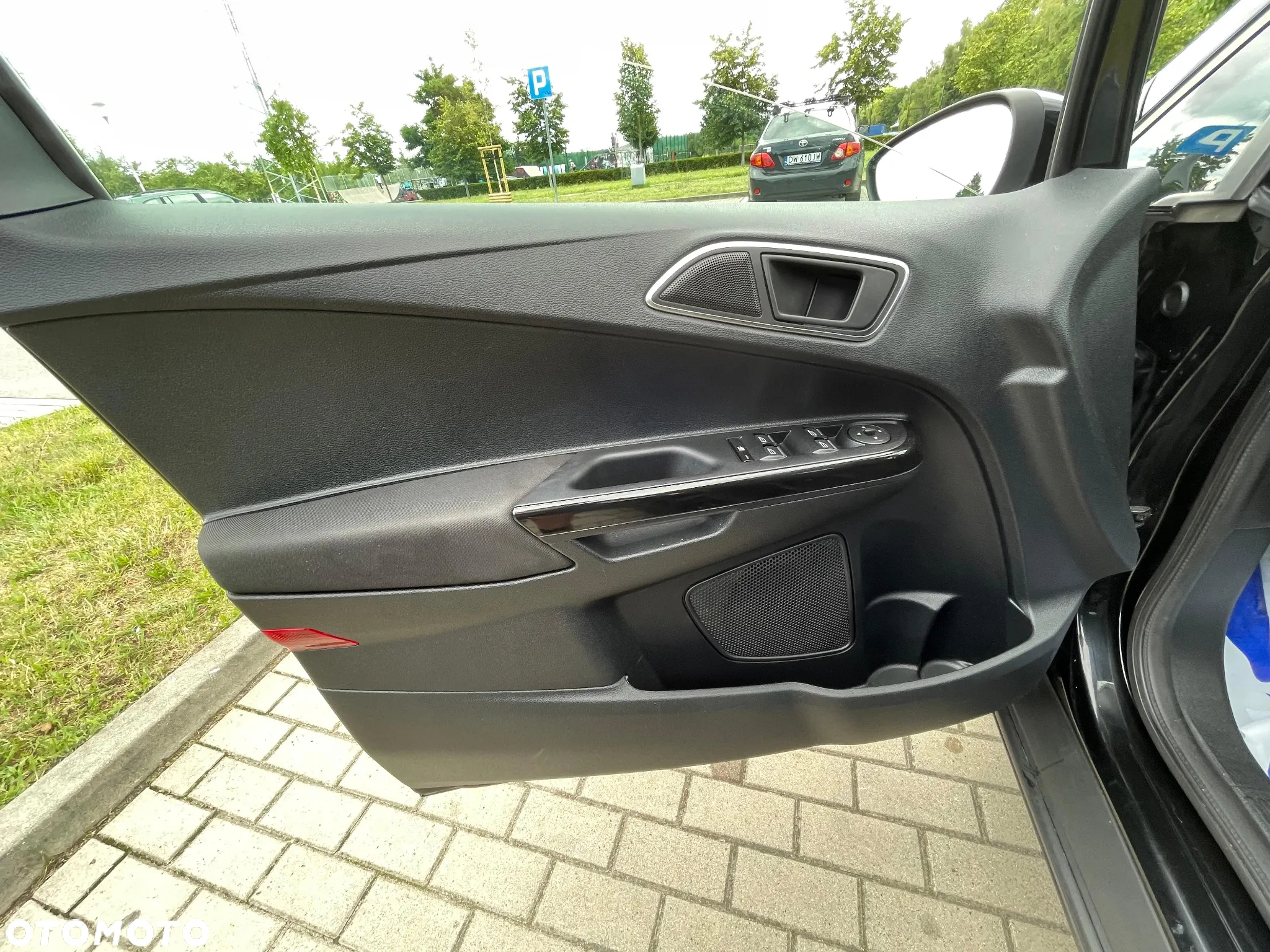 Ford B-MAX 1.5 TDCi Titanium - 17