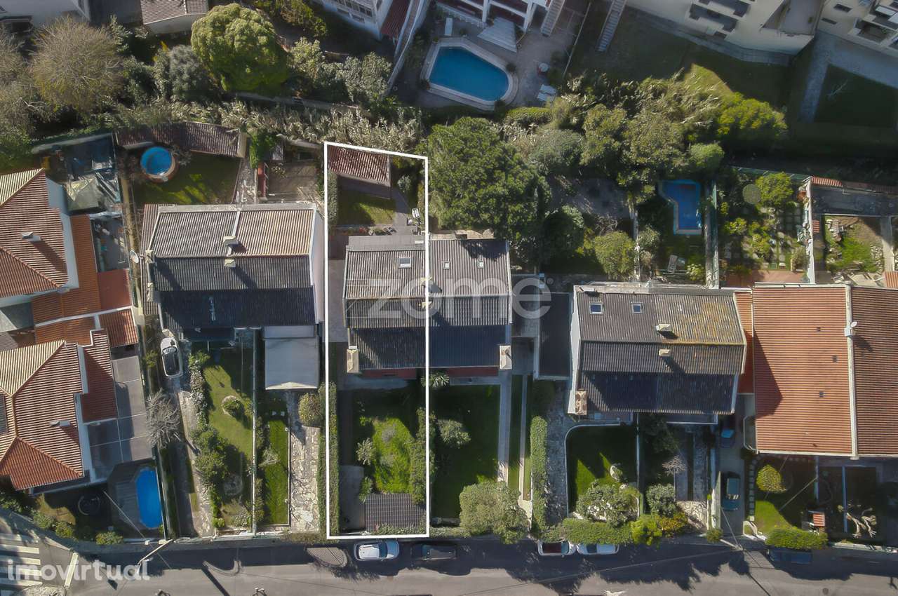 Moradia T5 com Jardim em São João do Estoril - Grande imagem: 5/30