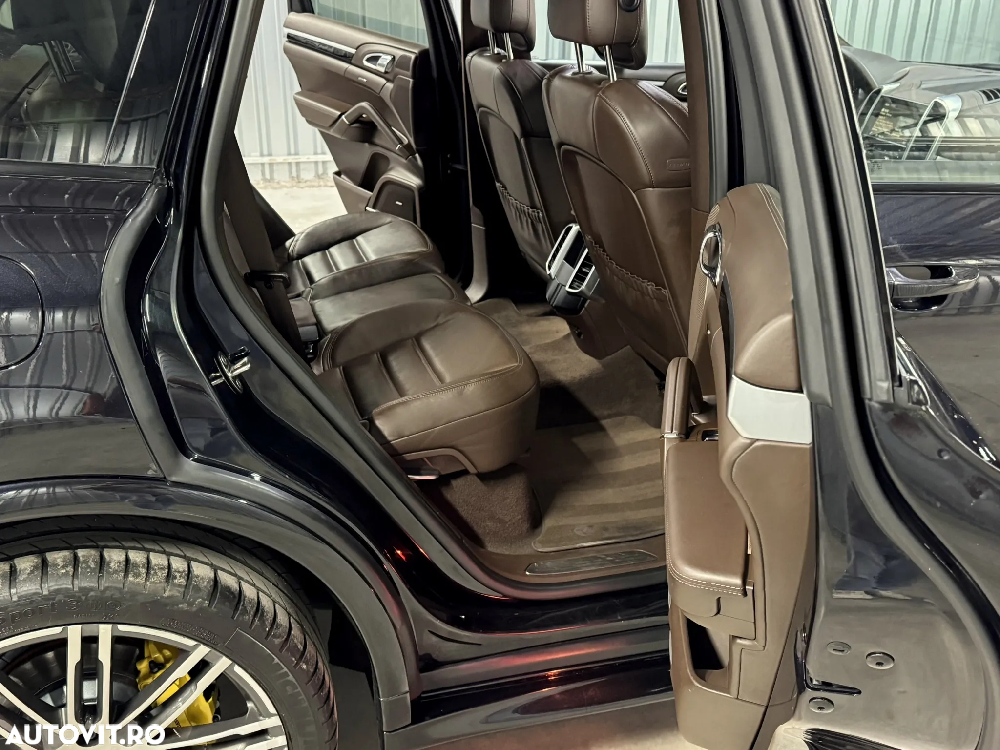 Porsche Cayenne Diesel Platinum Edition - 23