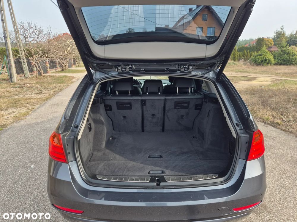 BMW Seria 3 316d - 23