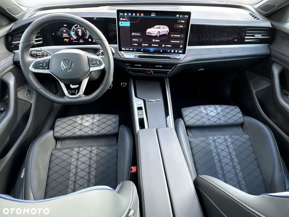Volkswagen Passat - 21