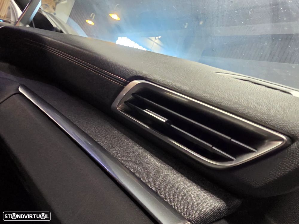 Peugeot 5008 2.0 BlueHDi GT Pack EAT8 - 21