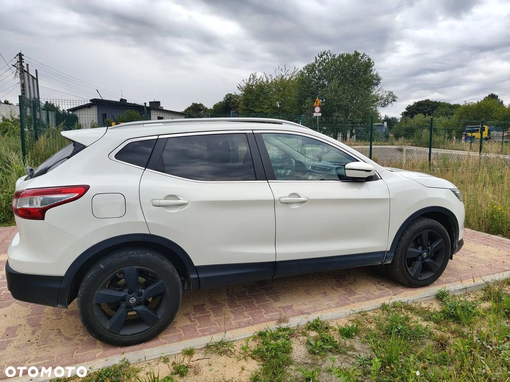 Nissan Qashqai 1.6 DCi N-Connecta EU6 - 2