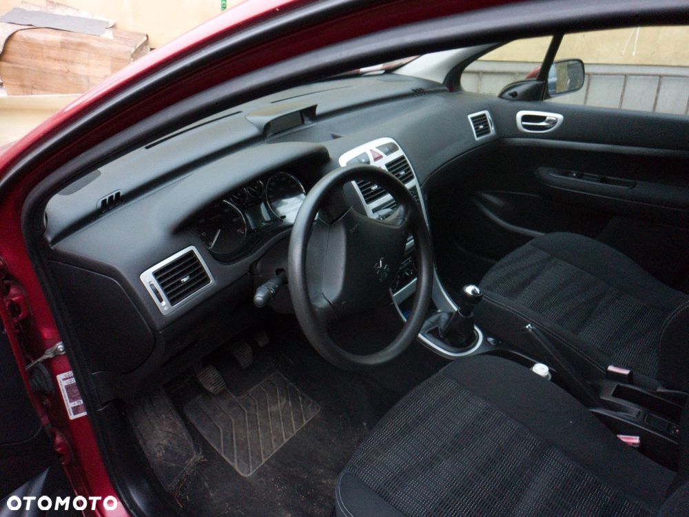 Peugeot 307 - 3