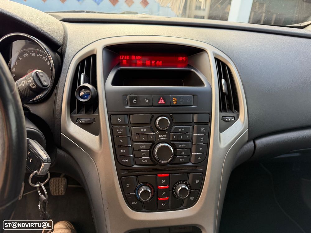 Opel Astra 1.3 CDTI Cosmo - 35