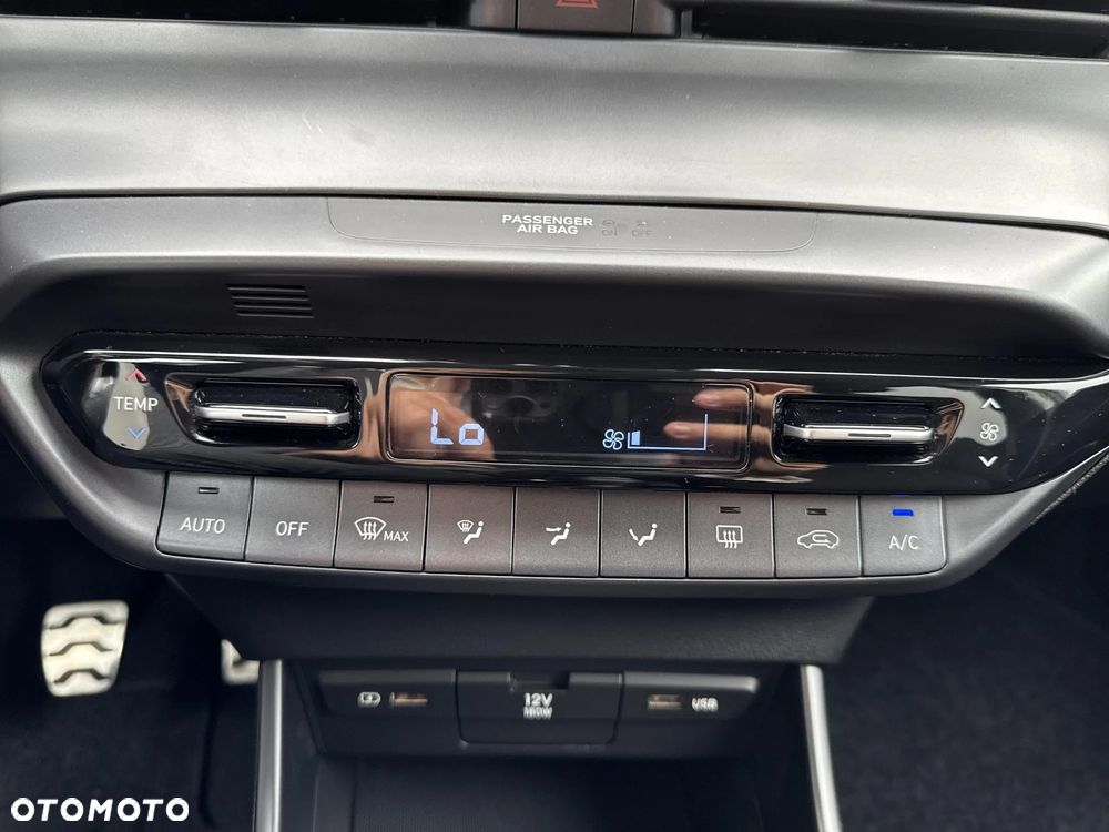 Hyundai Bayon 1.0 T-GDI Smart - 27