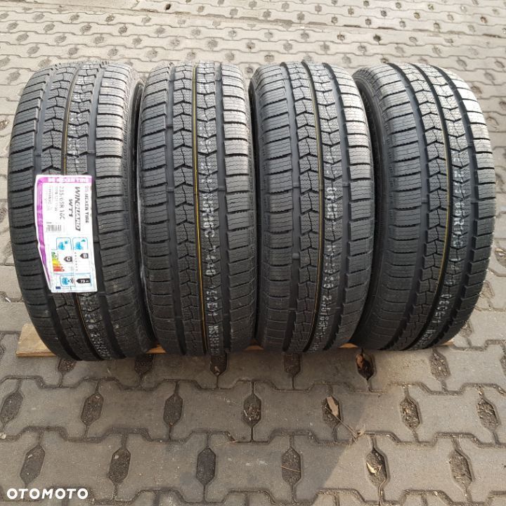 4x 235/65R16C Nexen Winguard WT1 Nowy komplet opon zimowych Poznań - 1
