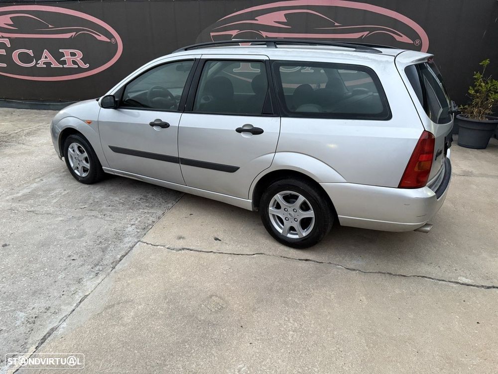 Ford Focus SW 1.4 Comfort - 15