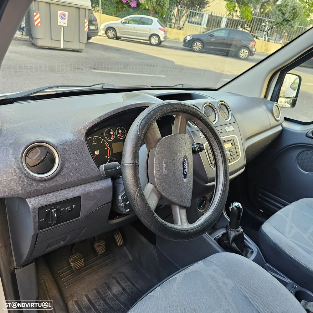 Ford Connect Longa TA A/C - 11
