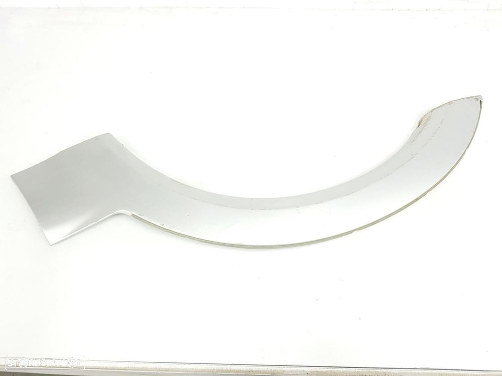 ABA TRASEIRA DIREITA MITSUBISHI MONTERO V60V70 - 1