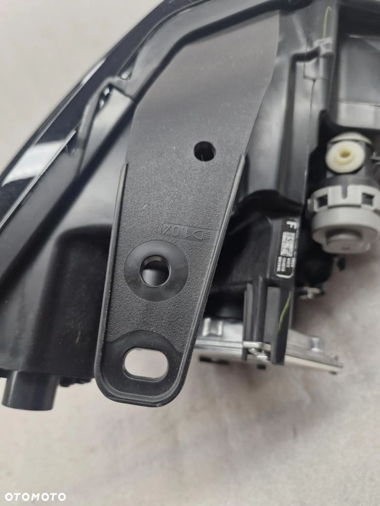 MAZDA CX-30 FULL LED LAMPA LEWA PRZÓD DGJ1-51040. 14 PIN CENA Z WYSYŁKĄ - 12